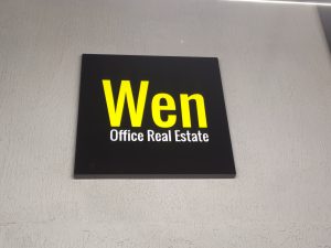 Pleksi Zeminli Lazer Kesimli Işıklı Tabela